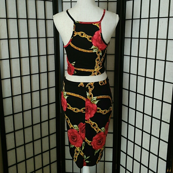 Velvety Soft Stretch Skirt Set Career-to-Night - Picture 5 of 6